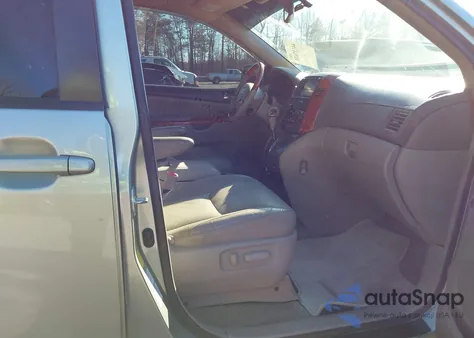 2006 Toyota Sienna Xle Limited z USA, uszkodzony, nr VIN 5TDBA22C06S071326